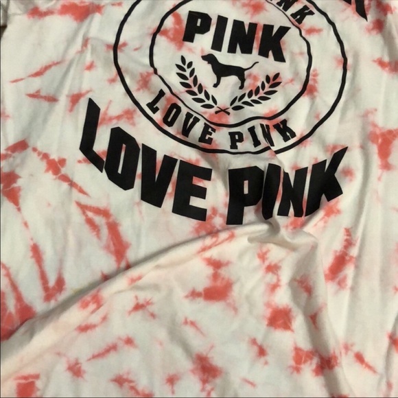 Vs pink - Picture 2 of 2